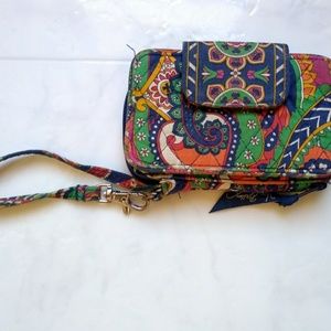 Vera Bradley Wristlet!! Super Cute!